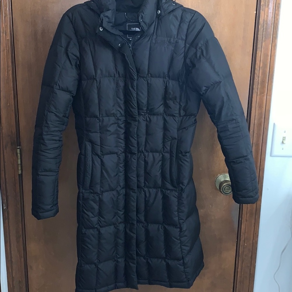 Women’s Black North Face Metropolis Parka